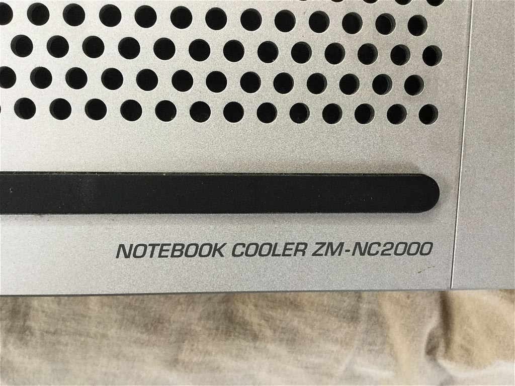 現状品　Zalman NC2000 Notebook Cooler　冷却ファン