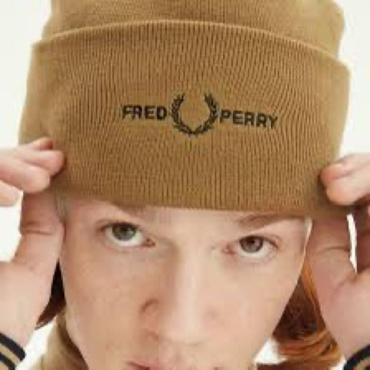 新品 Fred Perry Graphic ビーニー ニット帽 フレッドペリー