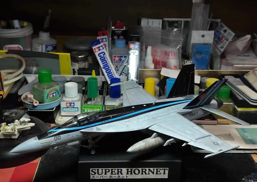 ハセガワ1/48 アメリカ海軍 F/A-18E スーパーホーネット 組立 ハセガワ1/48 アメリカ海軍 F/A-18E スーパーホーネット 組立