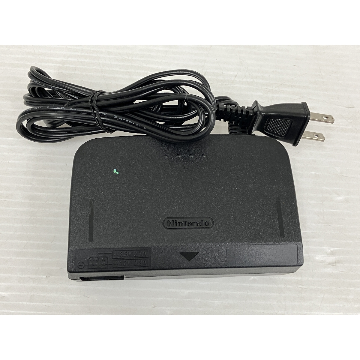 任天堂 NUS-001 ニンテンドー64 Nintendo 64 本体 家庭用ゲーム機 ジャンク O8837630_画像5