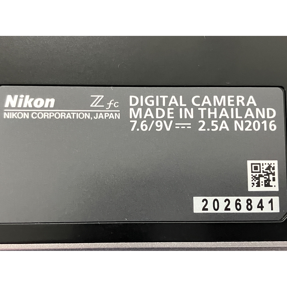 【動作保証】Nikon Z fc NIKKOR Z 28mm F2.8 SE ミラーレス 一眼レフ カメラ レンズキット ニコン 中古 良好 Y8850330_画像3