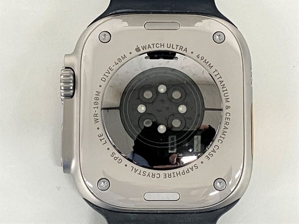 【動作保証】 Apple MQFK3J/A Apple Watch Ultra 49mm Titanium アップルウォッチ スマートウォッチ 中古 K8805059の画像5