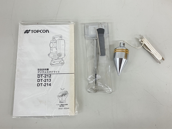 【動作保証】 TOPCON DT-214 デジタル セオドライト 測量機 三脚 セット 電動 工具 DIY 測量 測定 現場 作業 トプコン 中古 K8793697_画像2