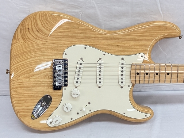 【動作保証】Fender Traditional 70s Stratocaster Made In Japan フェンダー エレキギター ストラトキャスター 弦楽器 中古 良好 C8840083_画像2