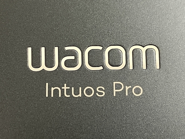 【動作保証】Wacom Intuos Pro PTH-660 ペンタブレット 2022年製 元箱有 中古 美品 N8820389_画像8