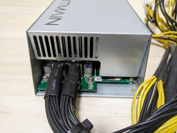 BITMAIN 電源ユニット　APW3++-12-1600 1200W-1600W 動作未確認　マイニング　電源_画像2