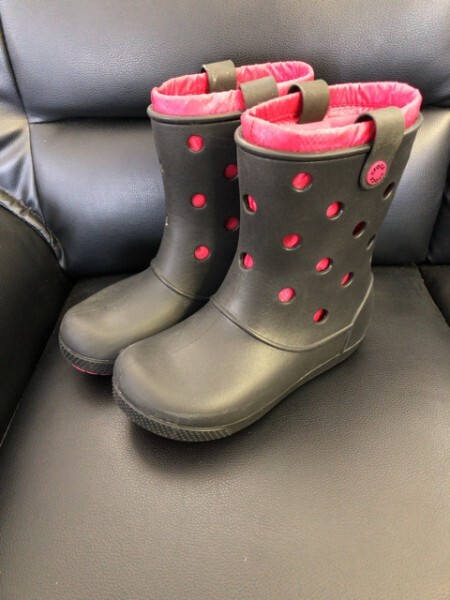 完売品 ￥7312 極美中古 クロックス【 クロックバンド エアリー ブーツ ウィメン 】crocs 21cm W5 kids レディース キッズ 長靴_画像1