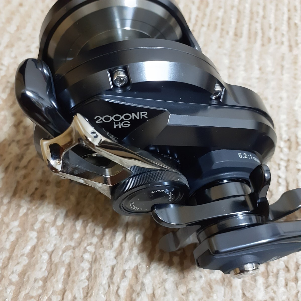 SHIMANO 19 OCEA JIGGER F CUSTOM 2000NRHG シマノ 19オシアジガーFカスタム 右ハンドル OCEA リールケース PC-233N 中古 美品 断捨離_画像6