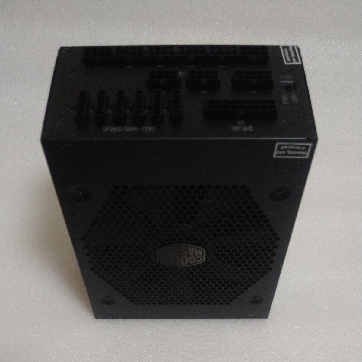 COOLER　MASTER　V1300 PLATINUM（MPZ-D001-AFBAPV）プラチナ