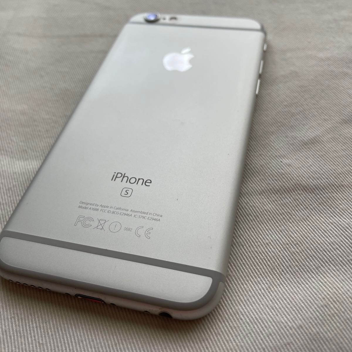 iPhone6s SIMフリー シルバー