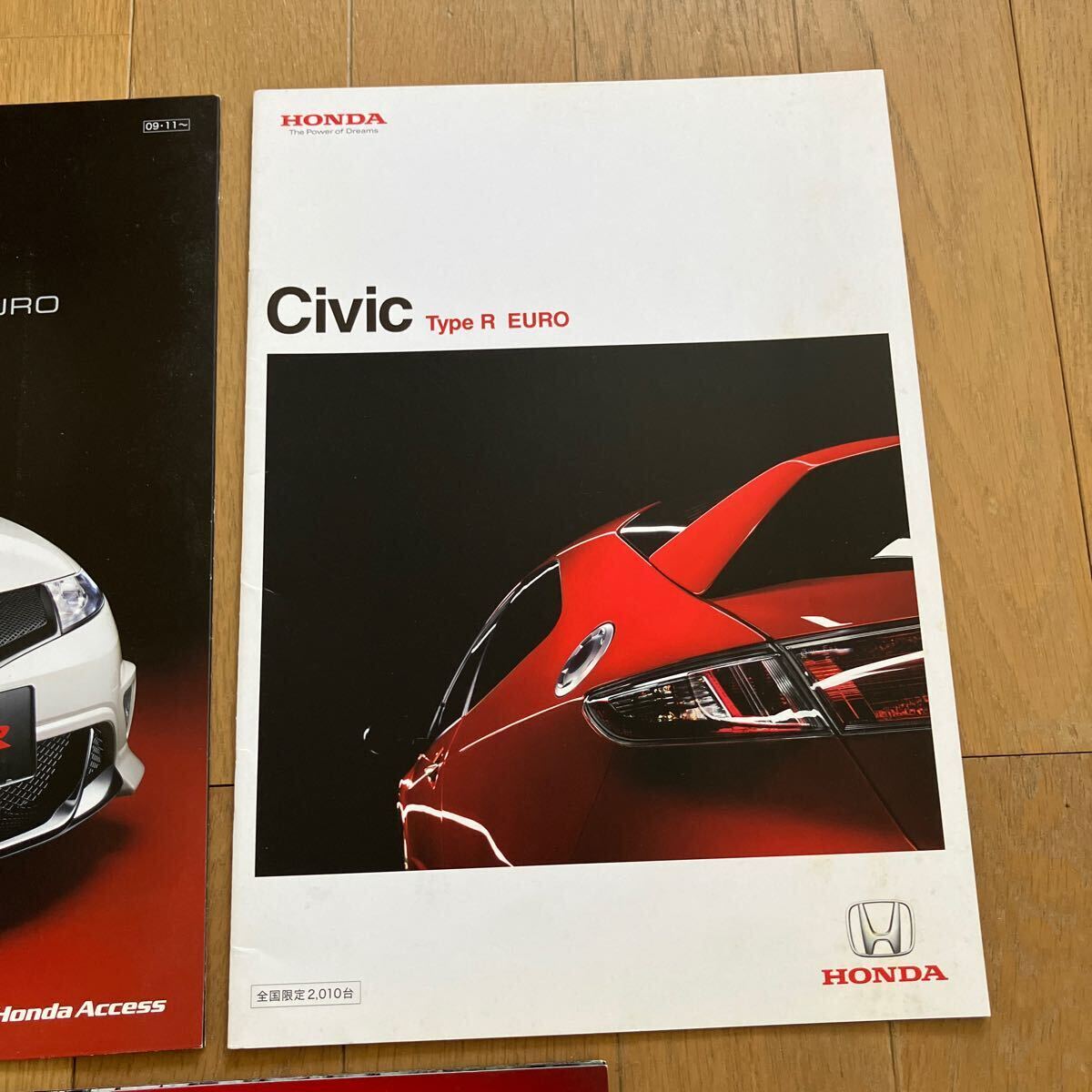 ホンダ　CIVIC TYPE R EURO カタログ2009年　アクセサリーカタログ ポスタータイプ2009年CIVIC coupe カタログ英語版2007年レア　希少品_画像6