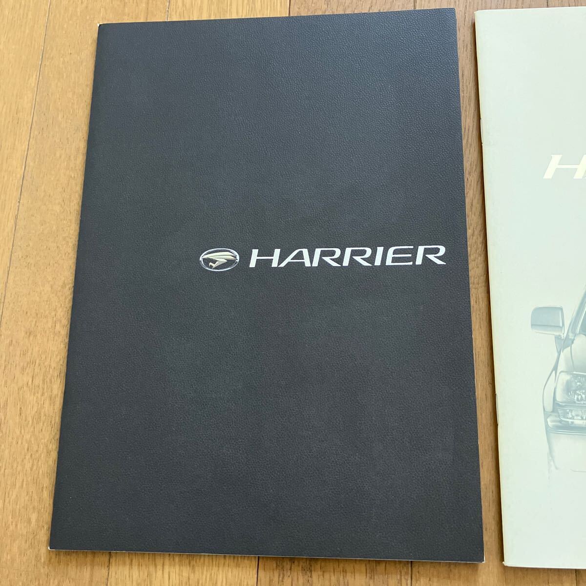 TOYOTA Toyota 2003 год HARRIER ( Modellista cusomize каталог имеется ) 2002 год Toyota Harrier каталог подлинная вещь 