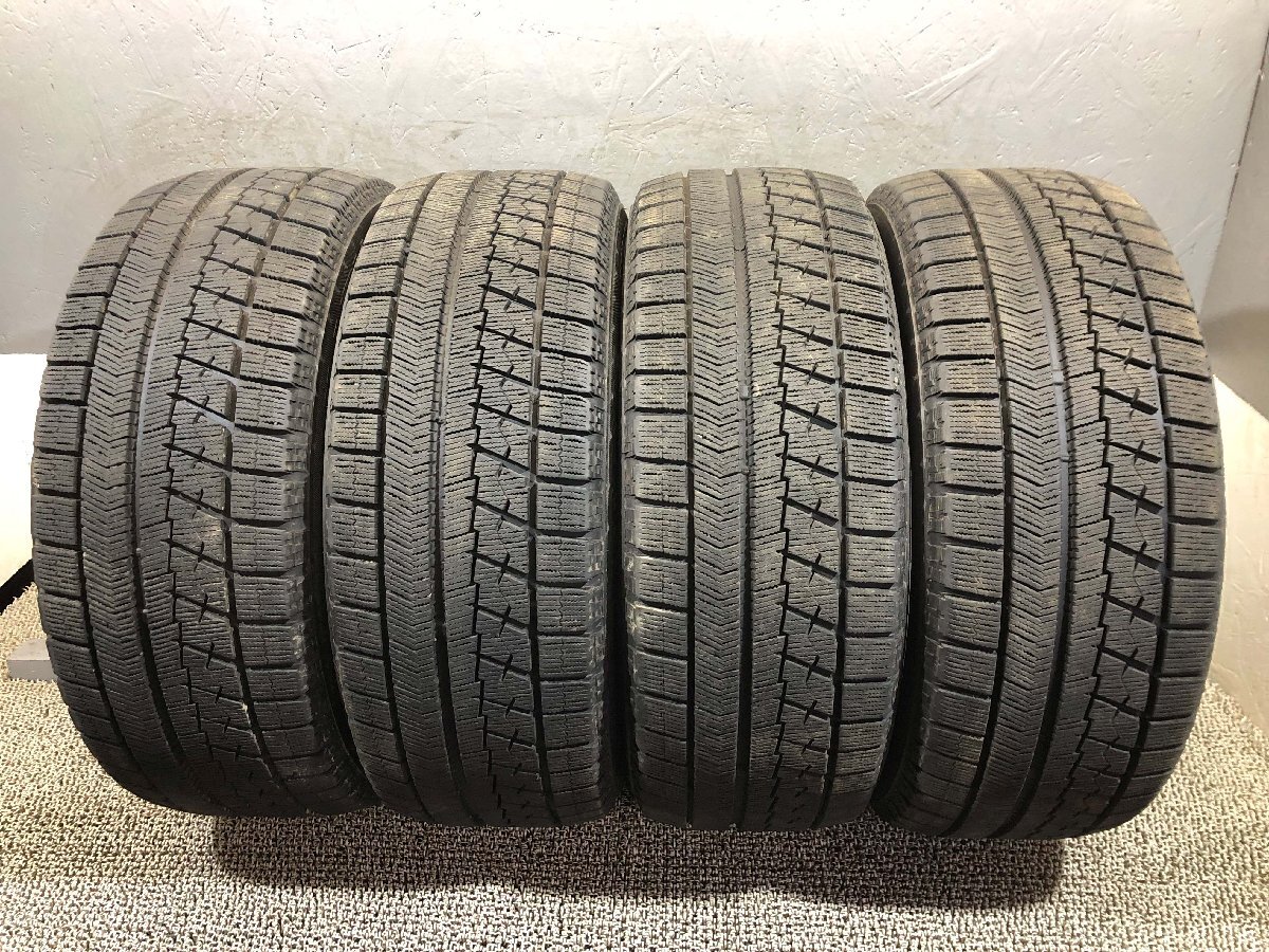 ブリヂストン ブリザック VRX 205/55R16 4本 2020年製 2958 スタッドレスタイヤ (沖縄県・離島は発送不可)_画像1