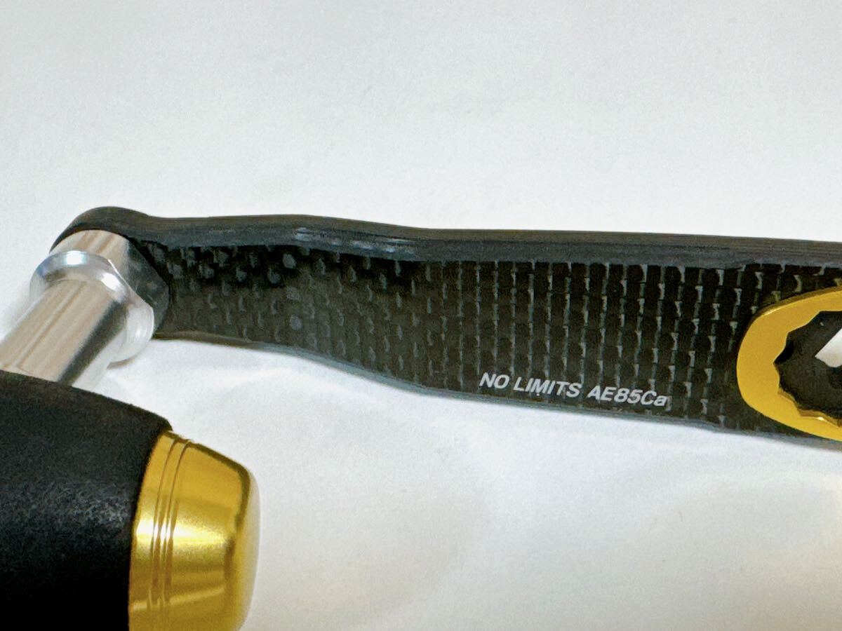 美品 即決 スタジオオーシャンマーク カーボンハンドル AE85Ca L 美品 即決 スタジオオーシャンマーク カーボンハンドル AE85Ca L