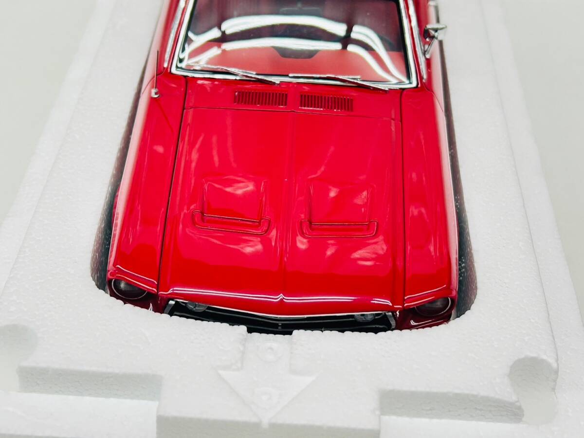 Y505-K55-295 AUTO art MILLENNIUM オートアートミレニウム Ford MUSTANG GT マスタング フォード ミニカー 赤 レッド 車 置物 箱付き_画像4