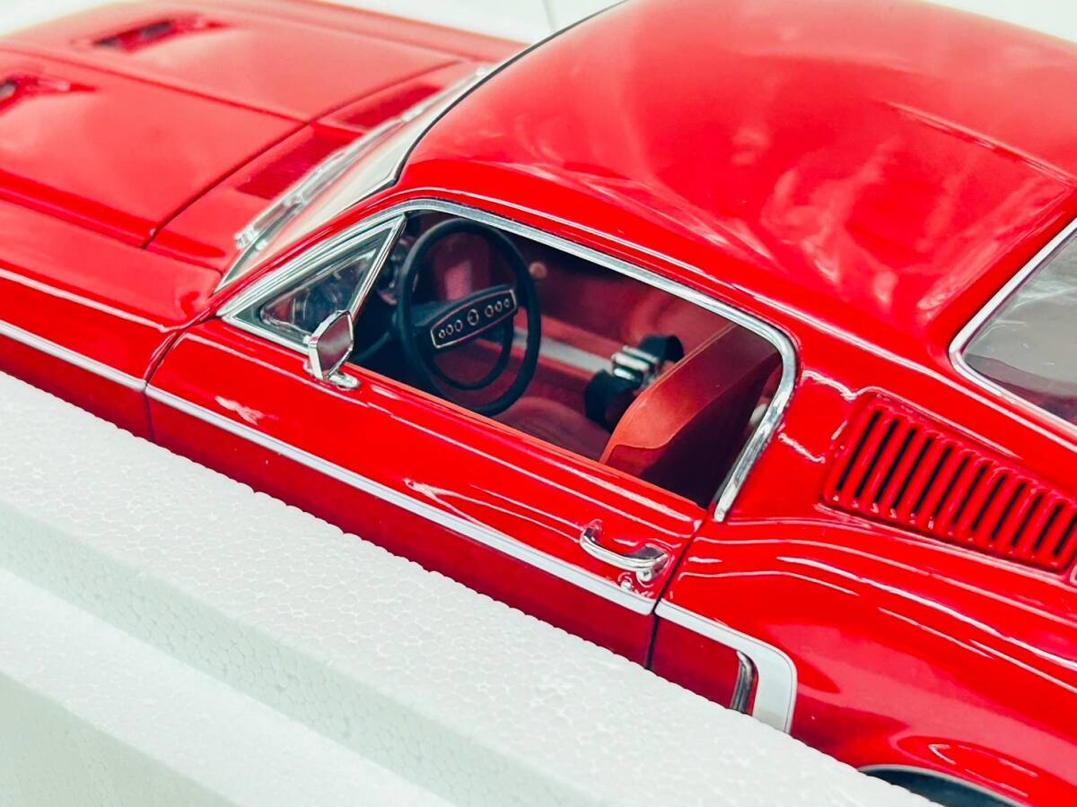 Y505-K55-295 AUTO art MILLENNIUM オートアートミレニウム Ford MUSTANG GT マスタング フォード ミニカー 赤 レッド 車 置物 箱付き_画像9