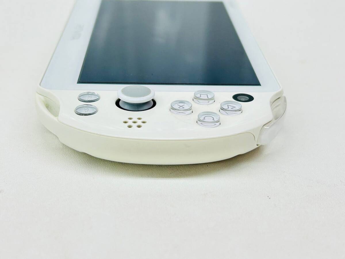 X717-O33-1398 SONY ソニー / PlayStation Vita PSVITA / 本体 PCH-2000 White ホワイト_画像5