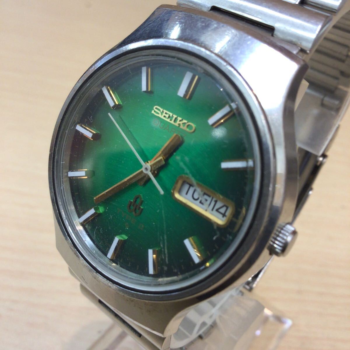 SEIKO 腕時計 セイコー クォーツ デイデイト 稼働品 電池交換済_画像4