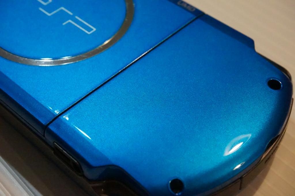 ☆新品同様☆ PSP - 3000 ブルー blue SONY メモリースティック付 本体 美品_画像8