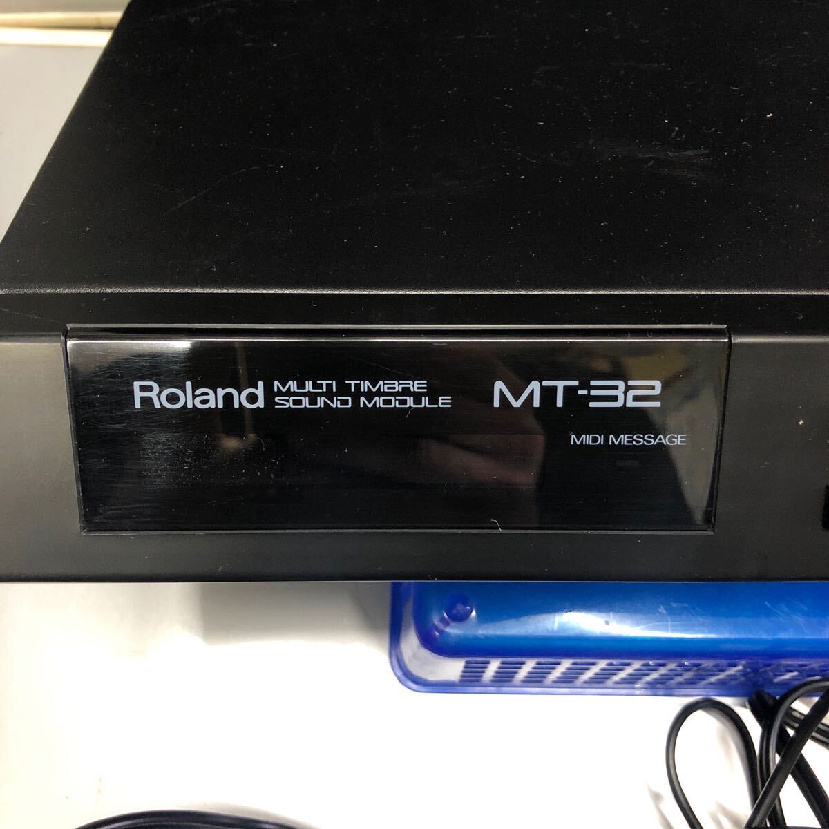 希少 Roland ローランド　MT-32 音源モジュール 　サウンド　モジュール　 音響　機材 　音楽　　通電確認済_画像2