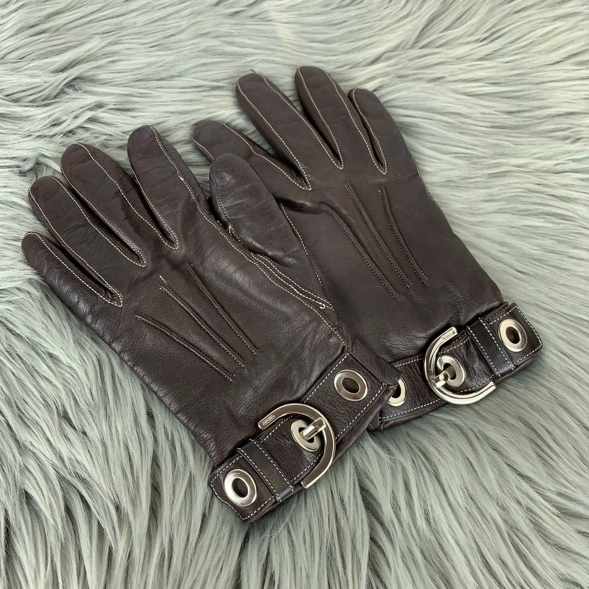 coach コーチ 手袋 グローブ ダークブラウン レザー サイズ6 1/2 coach コーチ 手袋 グローブ ダークブラウン レザー サイズ6 1/2