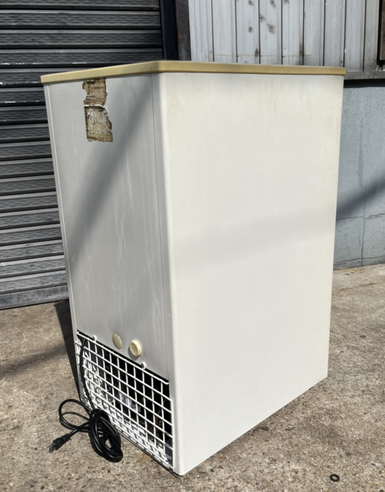 三つ星貿易 冷凍ストッカー 冷凍庫 MA-058SL 電気冷凍庫 引取り限定_画像5