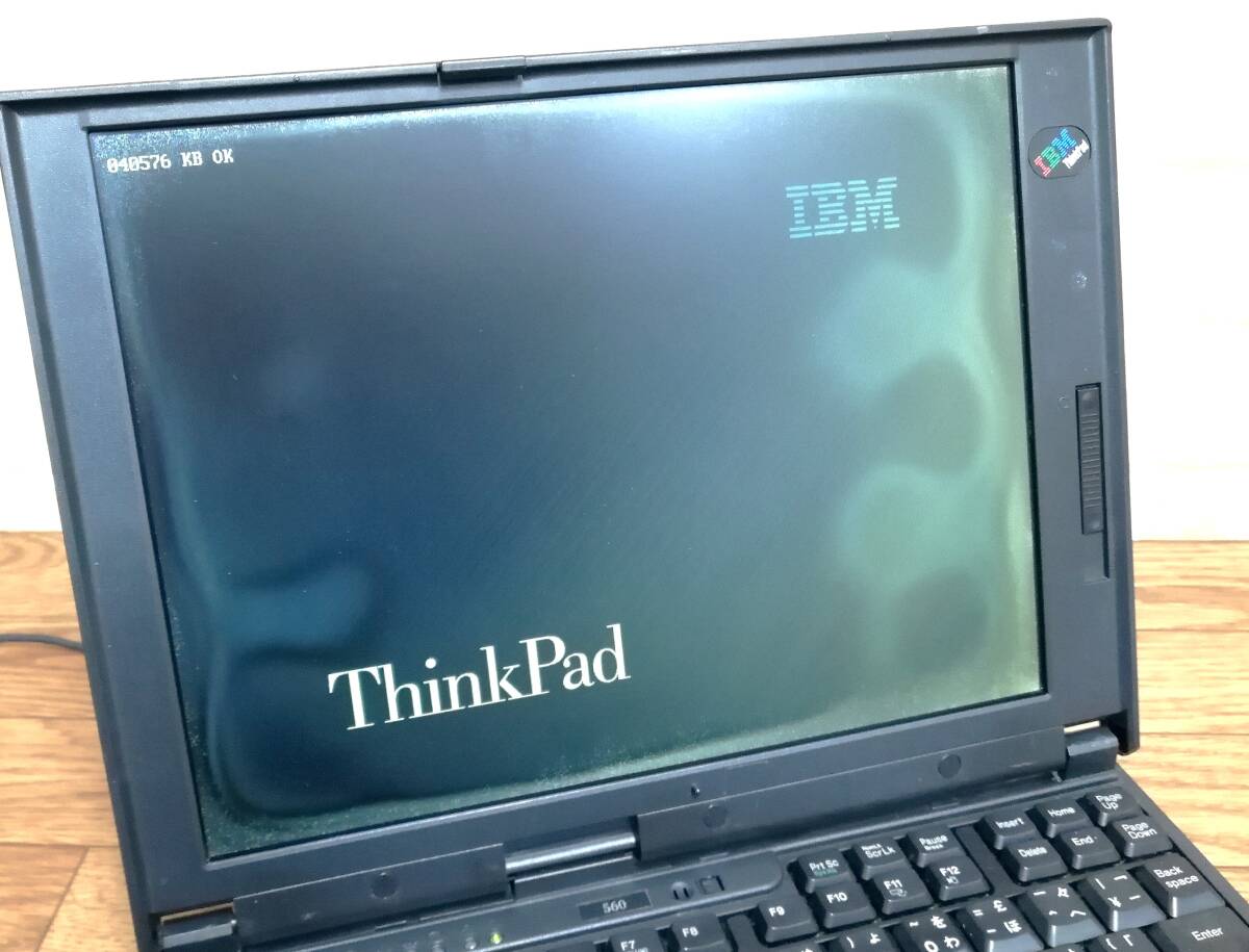 <516H80>ThinkPad 560 TYPE-2640-20J(Pentium-133MHz/40MB/2GB/12.1 type /Windows95)