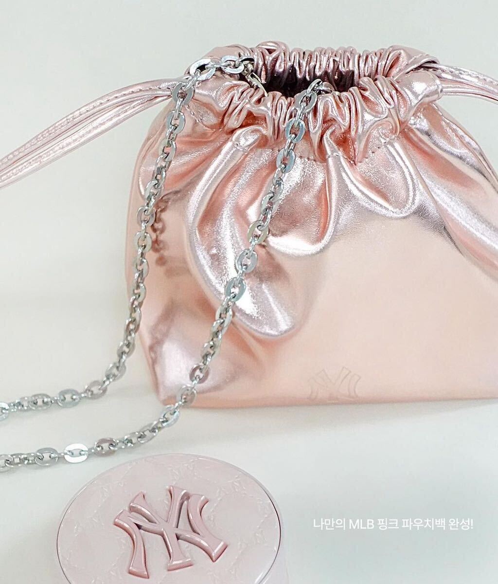 韓国 新品未使用 BANILACO バニラコ ホワイトクッションMLB Pink 韓国 新品未使用 BANILACO バニラコ ホワイトクッションMLB Pink