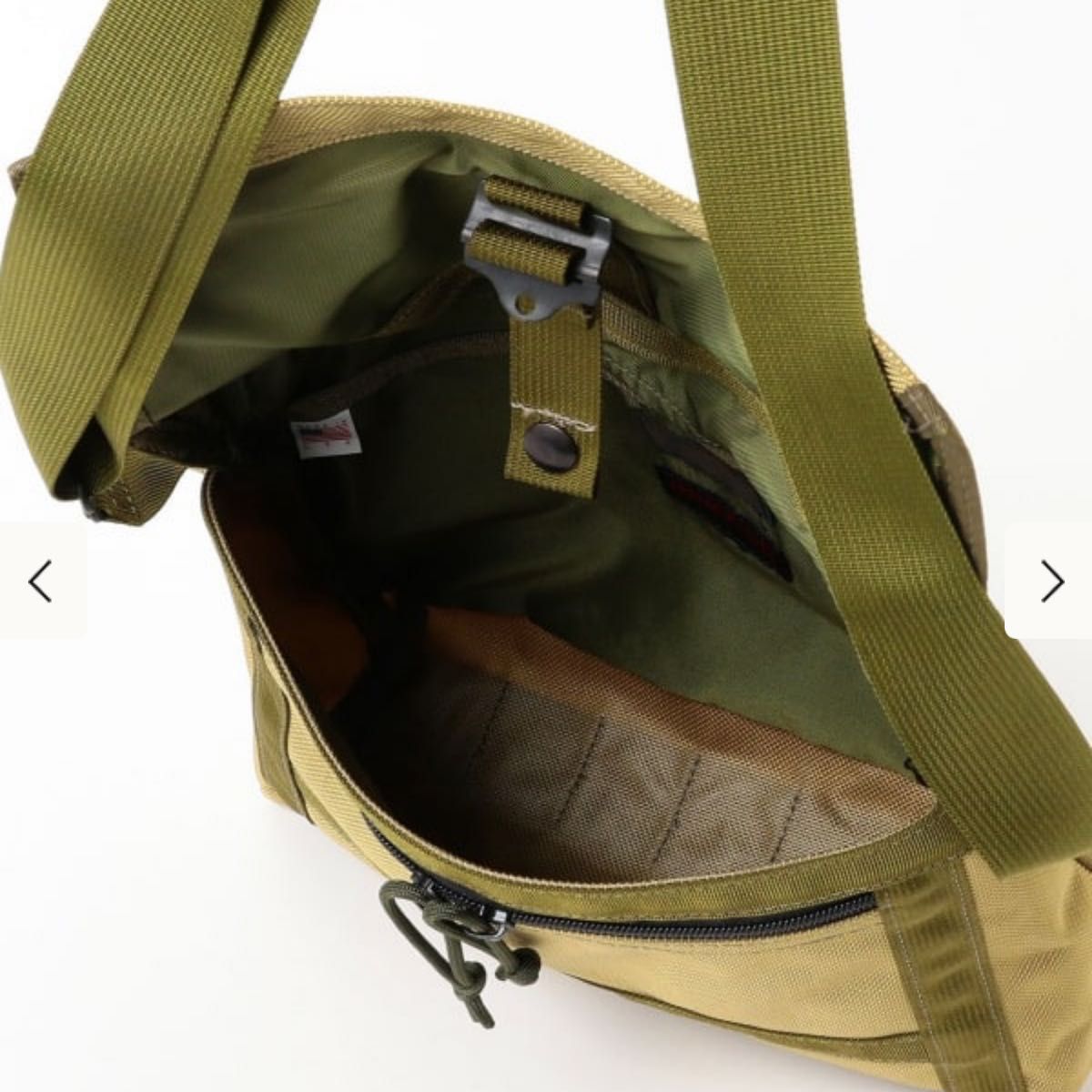 BRIEFING × BEAMS PLUS / 別注 FLEET MESSENGER BAG KHAKI BRIEFING × BEAMS PLUS / 別注 FLEET MESSENGER BAG KHAKI