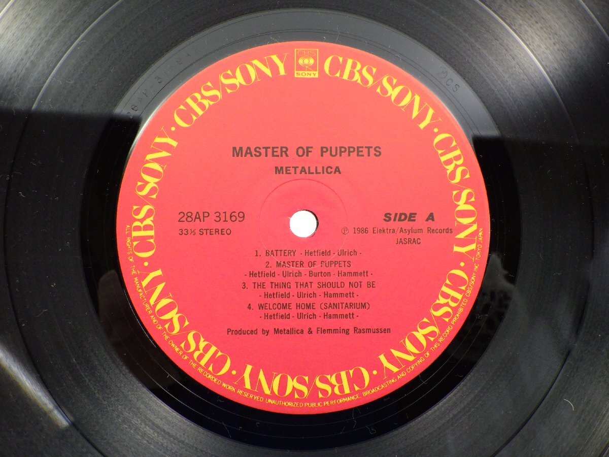 Metallica「Master Of Puppets」LP（12 дюймов ）/CBS/Sony(28AP 3169)/Rock