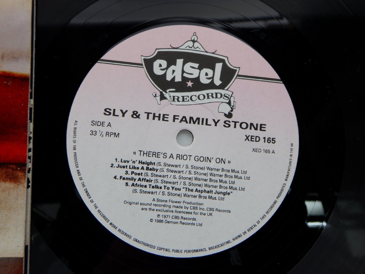 Sly & The Family Stone(スライ&ザ・ファミリー・ストーン)「There's A Riot Goin' On」LP（12インチ）/Edsel Records(XED 165)の画像2