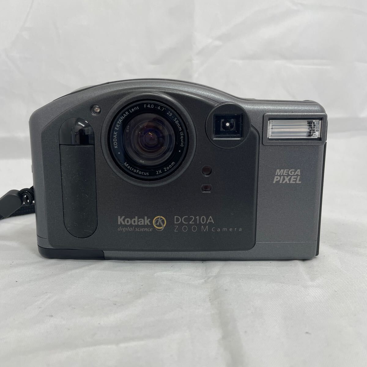 【 Kodak コダック デジタルカメラ DC210A Zoom MEGA PIXEL 】_画像1