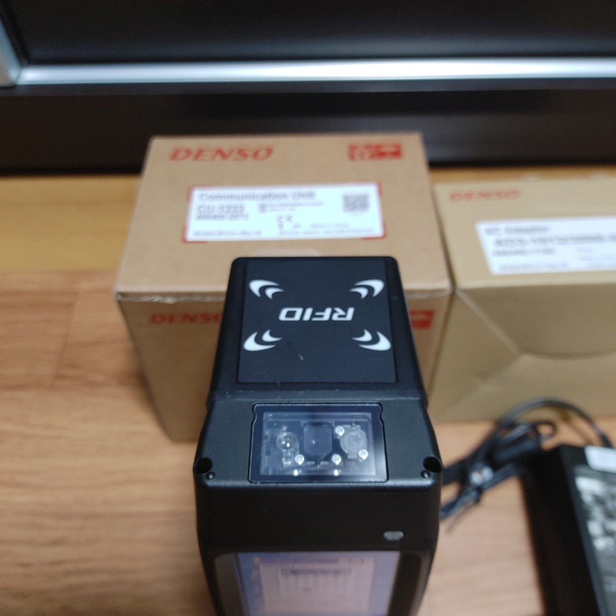 デンソー　ハンディターミナル　BHT-1281QULWB-CE クレードル付き DENSO_画像2