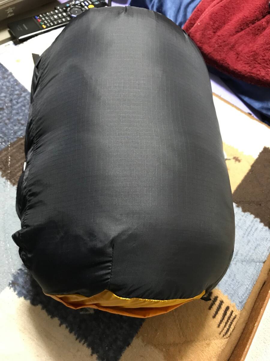 中古　モンベル(mont-bell) ロングタイプシュラフ burrow Bag #2 long 寝袋 シュラフ_画像4