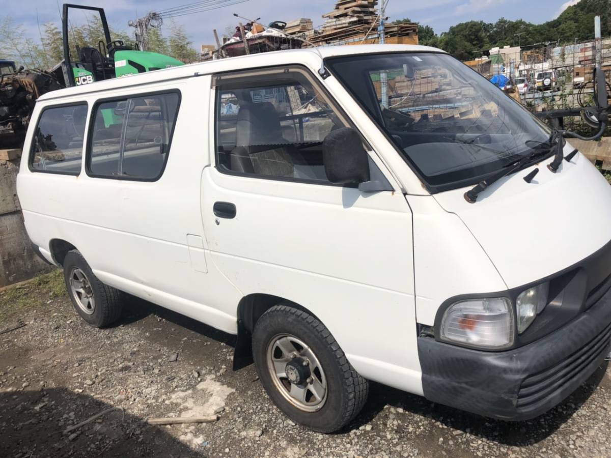 Продажа тойота литайс. Toyota Town Ace. Toyota Town Ace van 4wd. Toyota Town Ace 4wd. Toyota 4wd Lite Ace 1995.