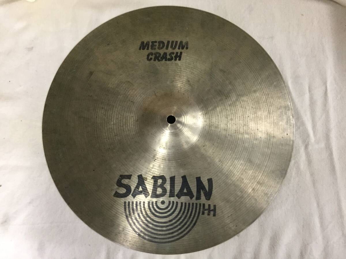 SABIAN(セイビアン) 16インチ MEDIUM CRASH(ミディアム クラッシュ) 中古品です。割れは有りませんが汚れ錆有りますの画像1