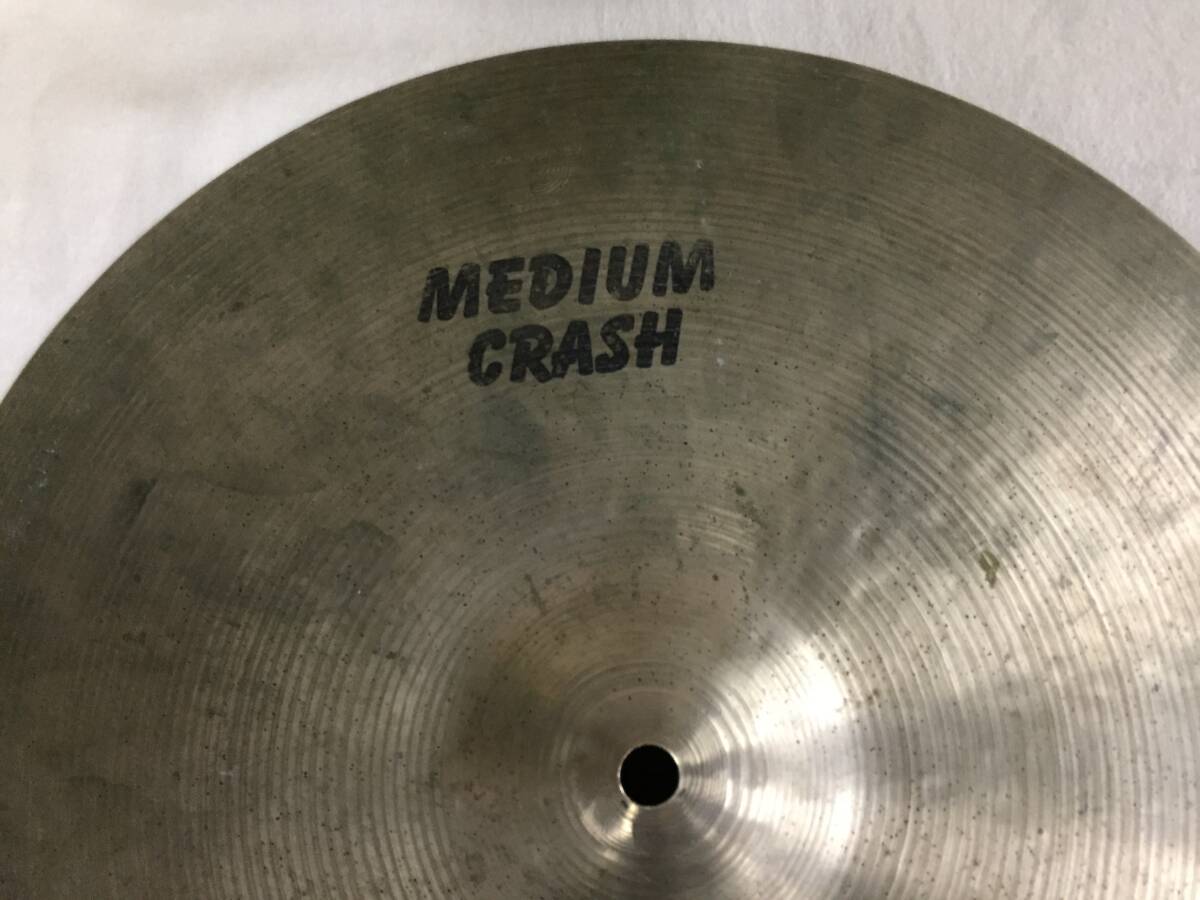 SABIAN(セイビアン) 16インチ MEDIUM CRASH(ミディアム クラッシュ) 中古品です。割れは有りませんが汚れ錆有りますの画像2