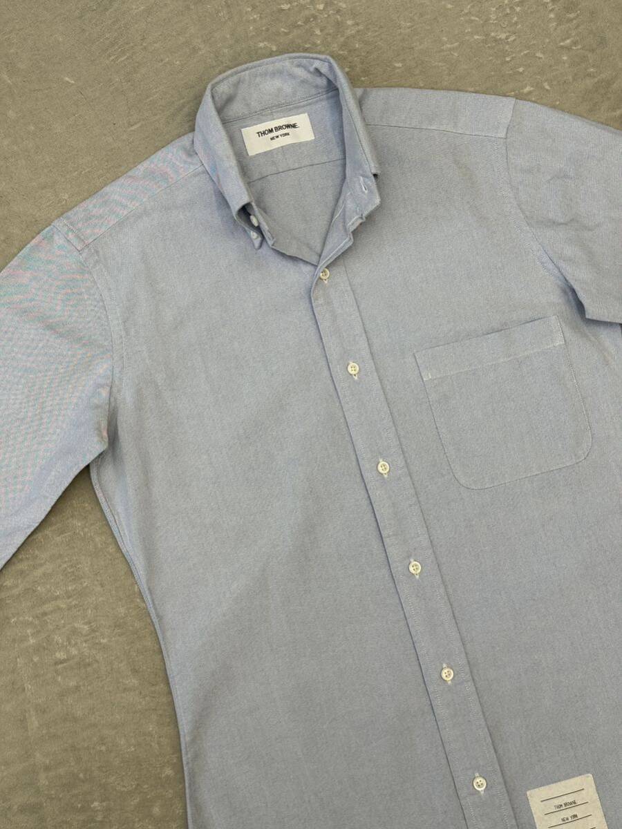  Tom Brown оскфорд рубашка с коротким рукавом голубой 0 THOM BROWNE рубашка с коротким рукавом кнопка down хлопок кнопка down рубашка casual 
