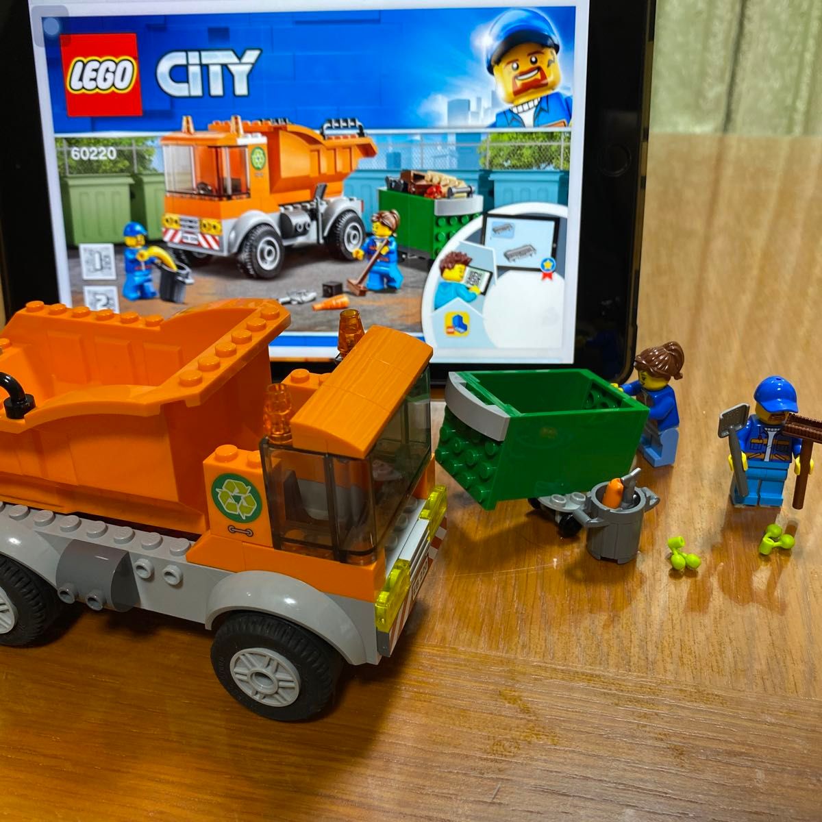 レゴ　LEGO レゴシティ　LEGO CITY 60220 ゴミ収集トラック