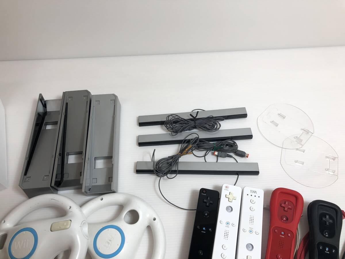 [ジャンク]【25】Nintendo ニンテンドー Wii 本体 他 周辺機器まとめてセットの画像3