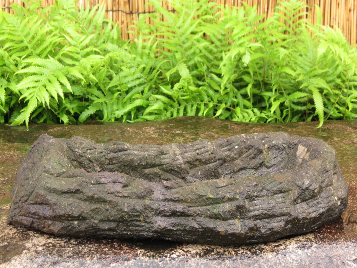 石鉢 長さ47.5cm 重量9.5kg 植木鉢 庭石 九州産天然石の画像1