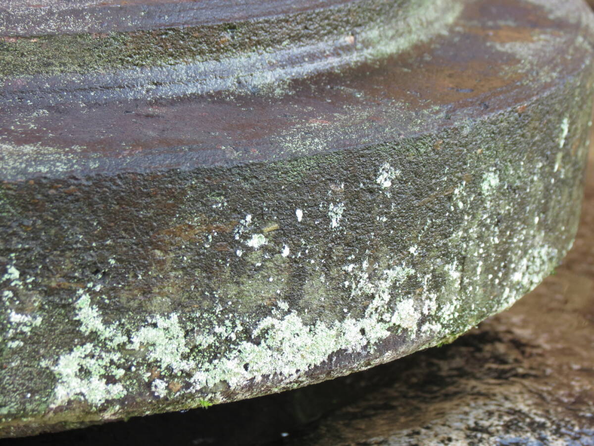 . diameter 38.2cm weight 15kg garden stone flagstone stone light . Kyushu production natural stone 