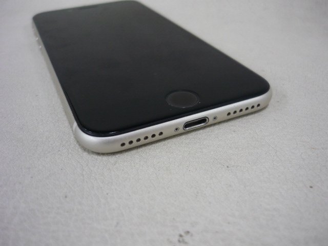 docomo Apple iPhone SE (第3世代) MMYG3J/A 128GB バッテリ90% SIMフリー 即決送料無料_画像9