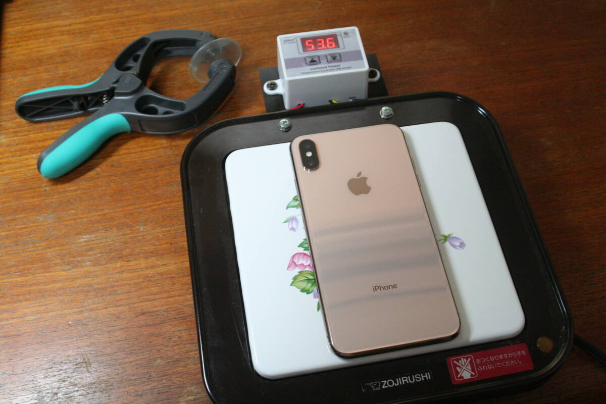 iPhone Xs Max MT6T2J/A 液晶パネル一式 前面パネル一式 返品値引き不可 現状渡し_保温器に温度コントローラーを付けました