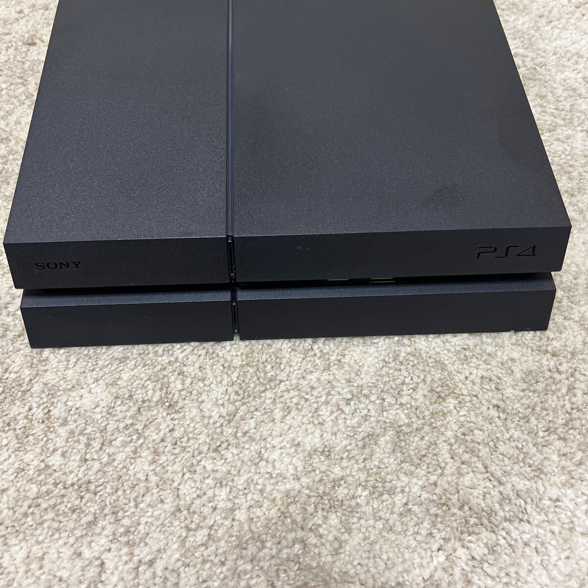 【動作確認済み　初期化済み】SONY ソニー PLay station4 PS4 プレステ 本体 CUH-1200A 中古 動作品 現状品 ブラック ジェットブラック _画像3