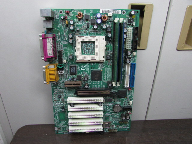 【YMB0078】希少★NB GA-6CX7 Sokec370 ATX RIMMメモリ付き I/Oパネル欠品 未チェック品★JUNK_画像1