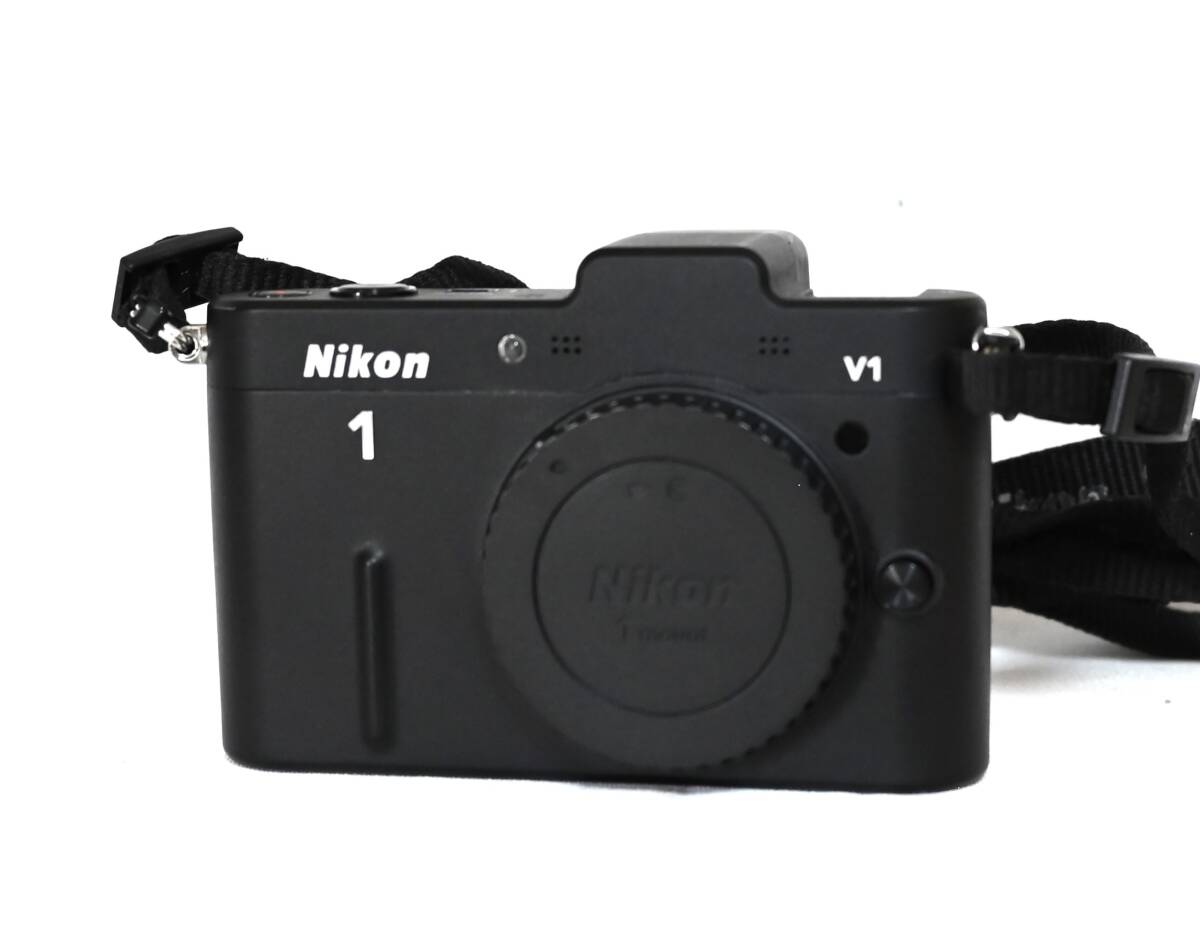 NIKON 1 V1(ブラック）＋ 1 NIKKOR 70-300㎜f4.5－5.6 VRの画像1