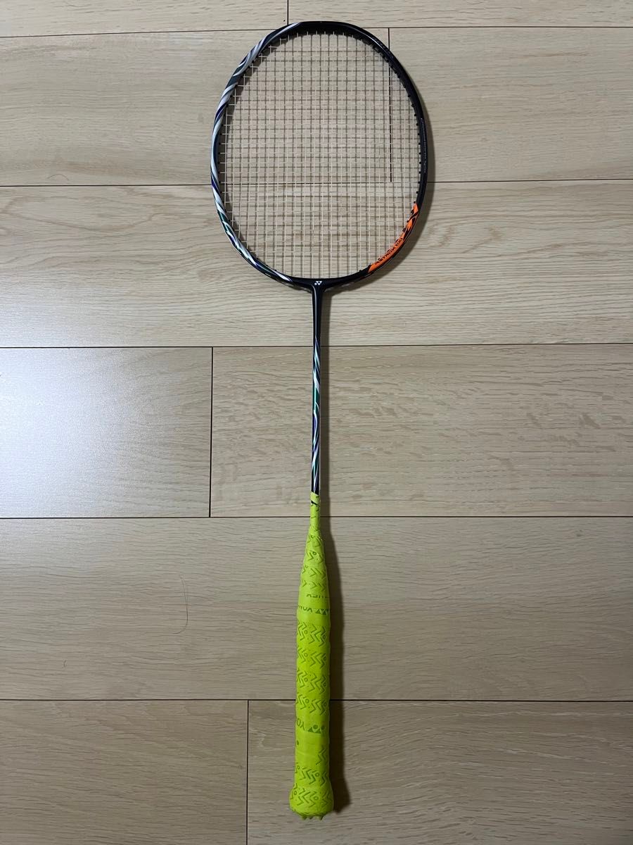 アストロクス100zx 4UG5 YONEX ヨネックス バドミントンラケット アストロクス100zx 4UG5 YONEX ヨネックス バドミントンラケット