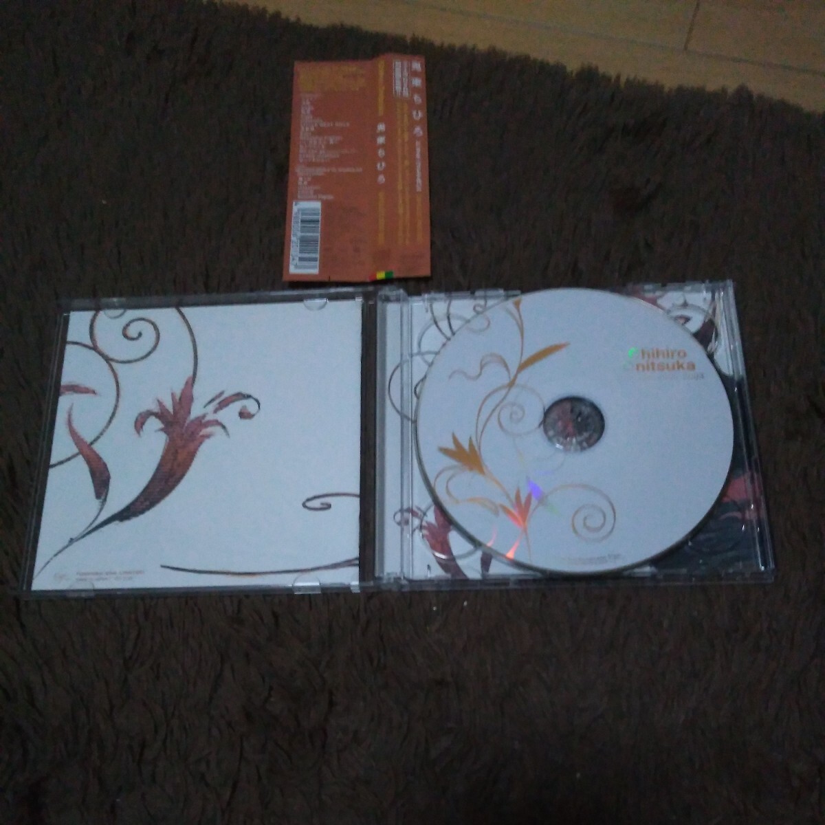 初回限定盤 CD+DVD 鬼束ちひろ「SINGLES 2000-2003」ベスト/月光/眩暈/infection/いい日旅立ち・西へ/私とワルツを/守ってあげたい_画像3