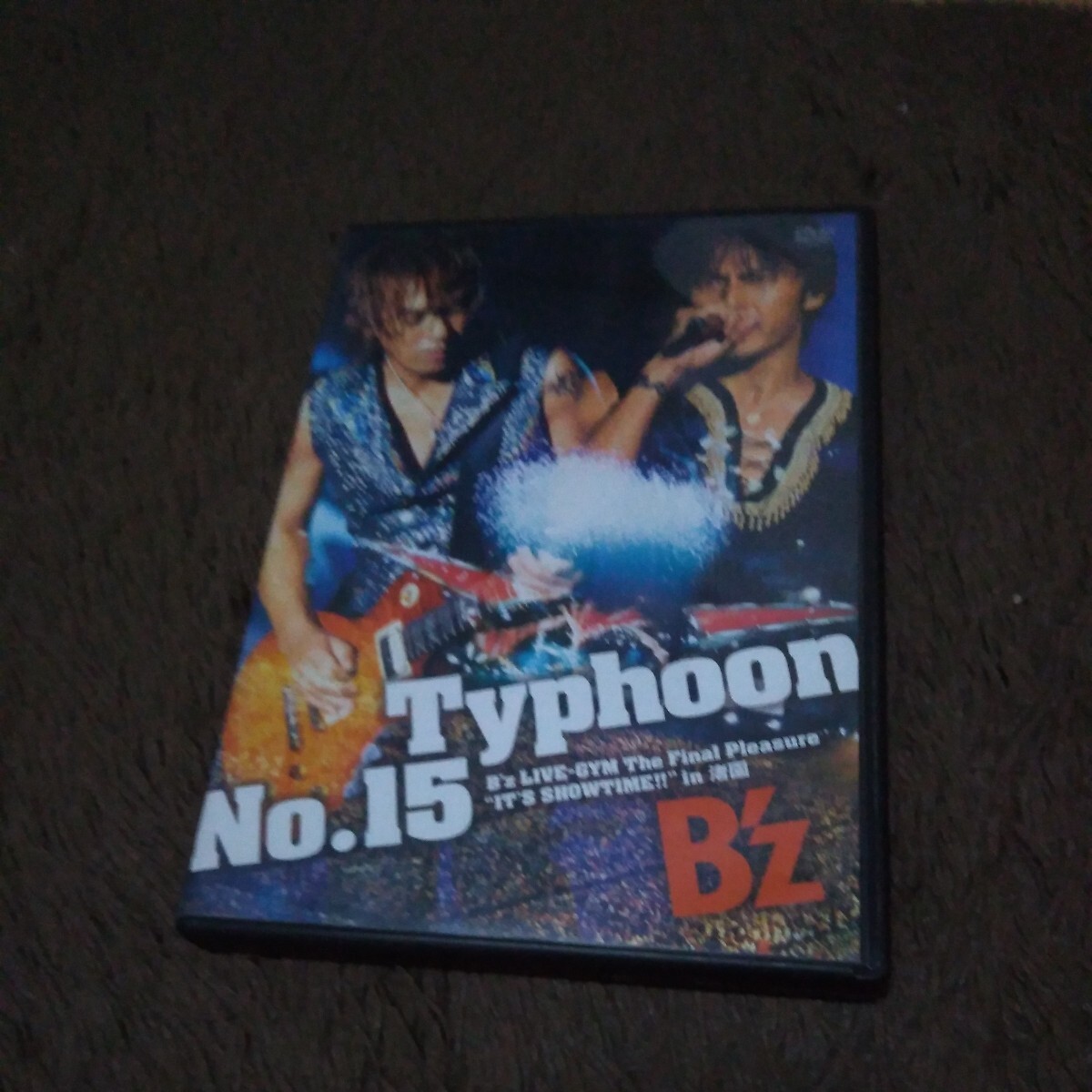 DVD B'z Typhoon No.15　B'z LIVE-GYM The Final Pleasure　IT'S SHOWTIME!! in 渚園 ビーズ 稲葉浩志 松本孝弘_画像1